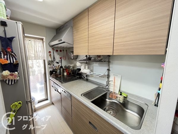 アズ・プレミアムステージ寝屋川　中古マンション