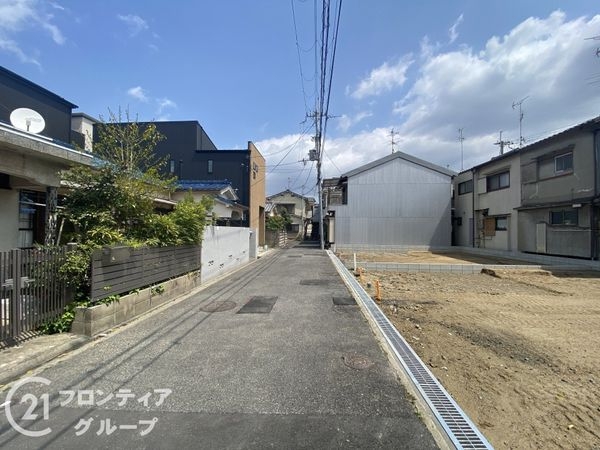 寝屋川市高柳７丁目　新築一戸建て　７期　１号棟