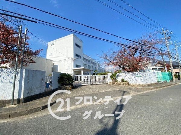 エンゼルハイムリバーサイド高槻中古マンション(高槻市立五領中学校)