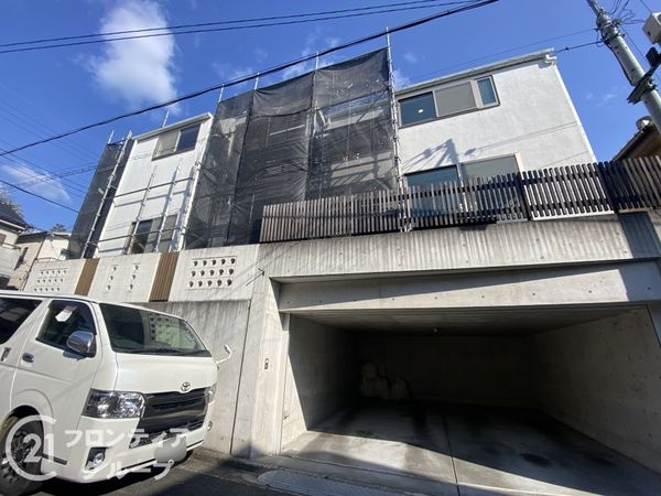 寝屋川市成田南町の中古一戸建て