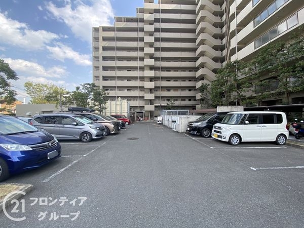 オークヒルズ香里６番館　中古マンション