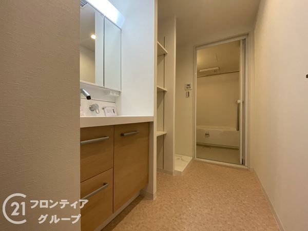 オークヒルズ香里６番館　中古マンション