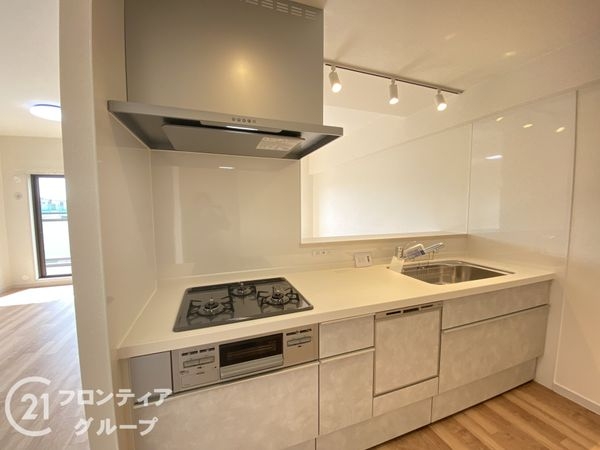 オークヒルズ香里６番館　中古マンション