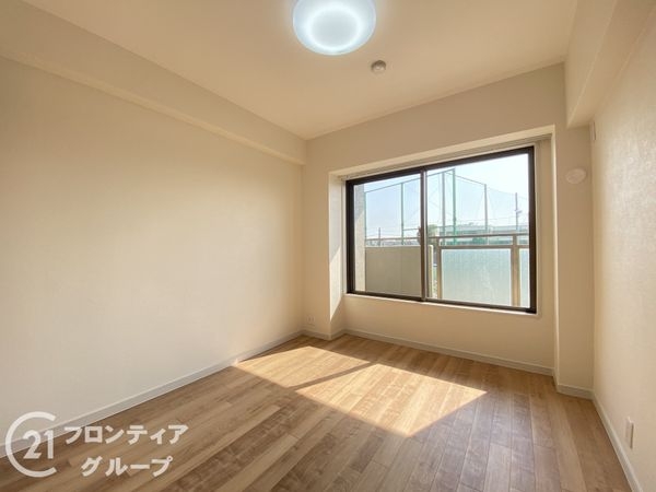 オークヒルズ香里６番館　中古マンション