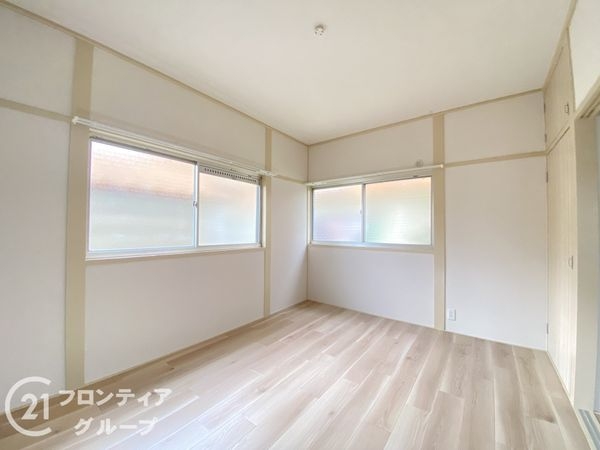 寝屋川市高宮あさひ丘の中古一戸建て