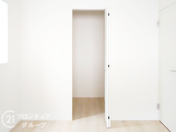 枚方市長尾西町３丁目　新築一戸建て　第３　４号棟