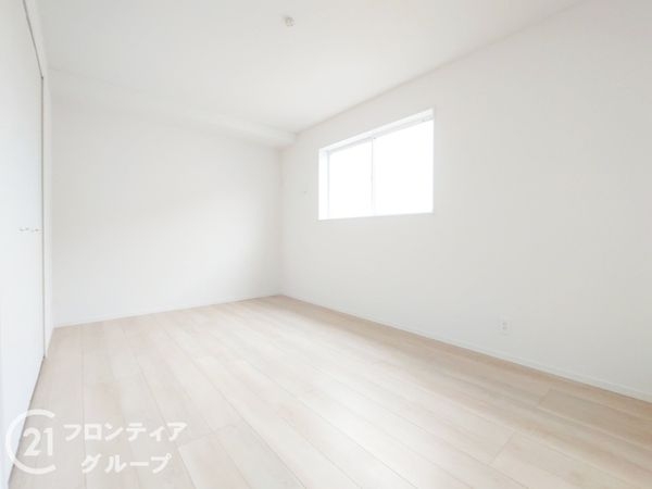 枚方市長尾西町３丁目　新築一戸建て　第３　４号棟