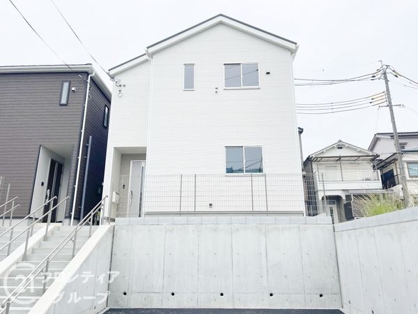 枚方市長尾西町３丁目　新築一戸建て　第３　８号棟