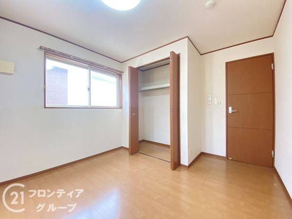 寝屋川市堀溝２丁目の中古一戸建て
