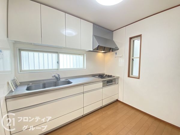 寝屋川市堀溝２丁目の中古一戸建て