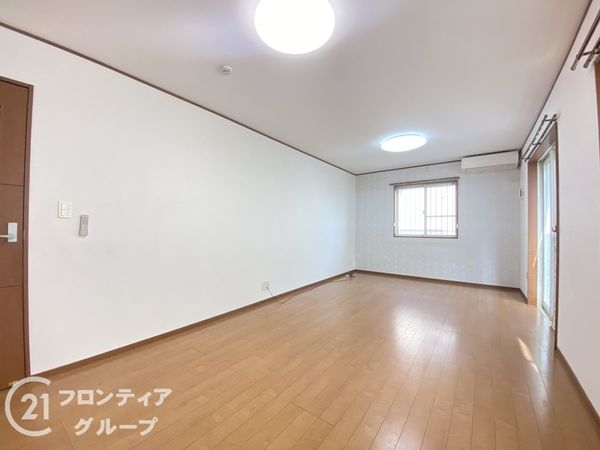 寝屋川市堀溝２丁目の中古一戸建て