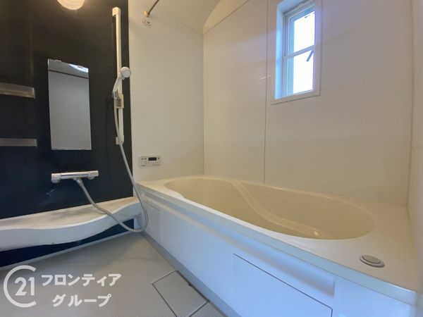 寝屋川市堀溝２丁目の中古一戸建て