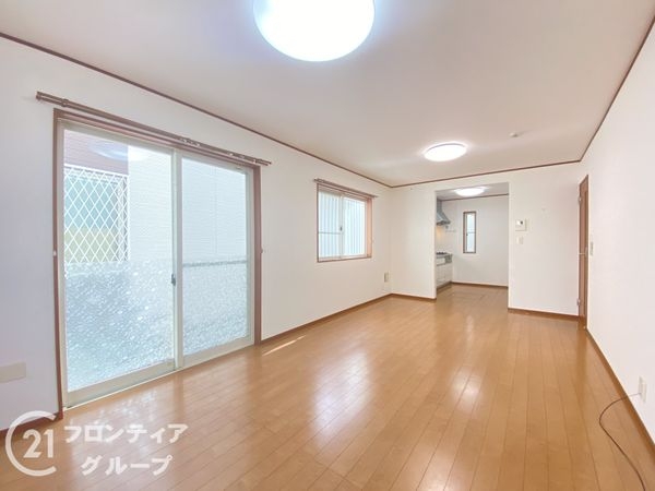寝屋川市堀溝２丁目の中古一戸建て