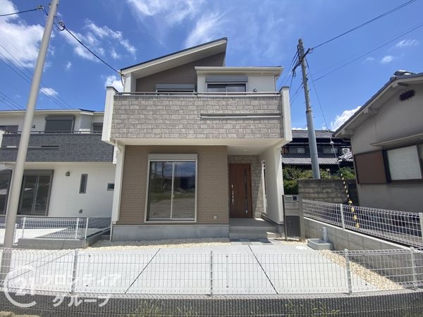 枚方市高野道１丁目　新築一戸建て　１期　３号棟