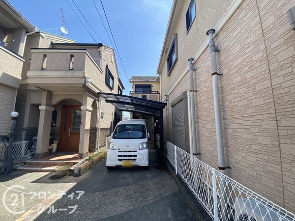 枚方市招提元町１丁目　中古一戸建て