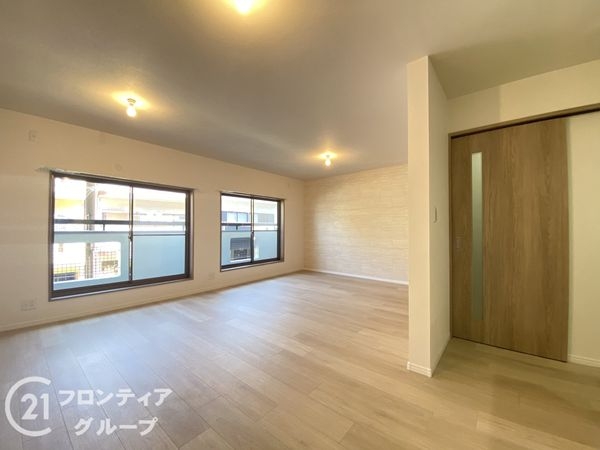 枚方市高野道１丁目の中古一戸建て