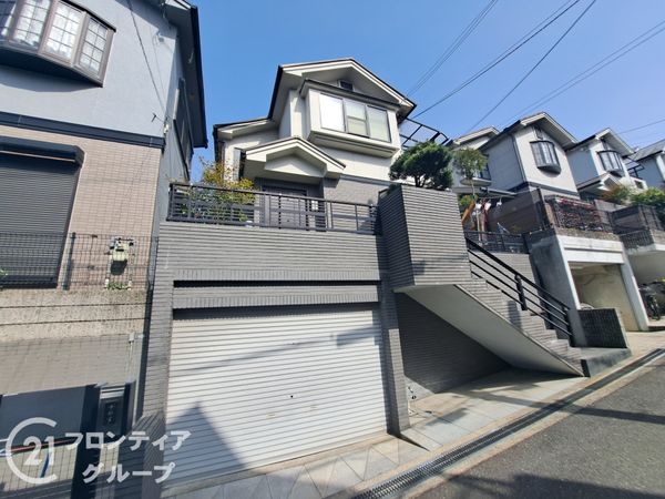 枚方市東香里３丁目の中古一戸建て