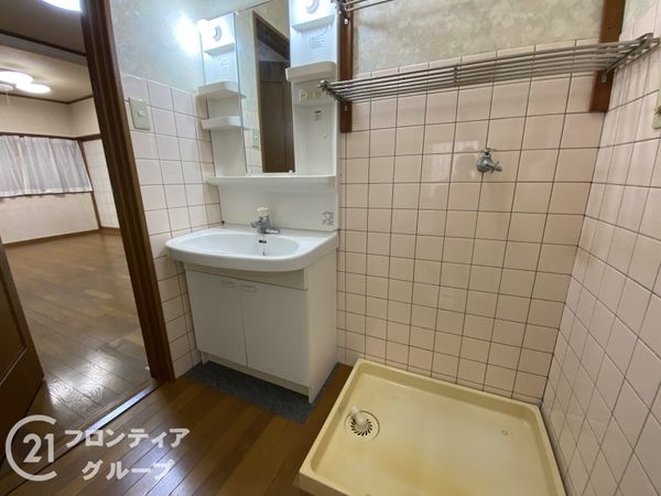 枚方市東香里３丁目の中古一戸建て