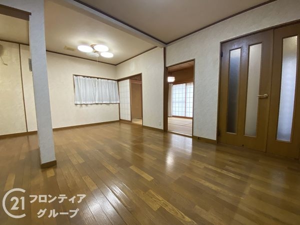 枚方市東香里３丁目の中古一戸建て