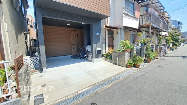 寝屋川市大成町の中古一戸建て