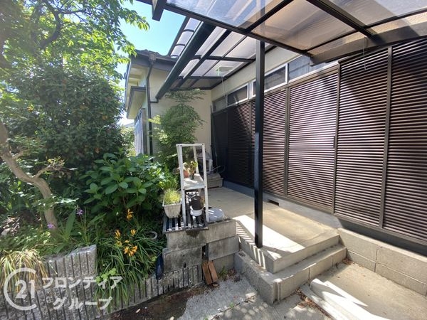 枚方市小倉町の中古一戸建て