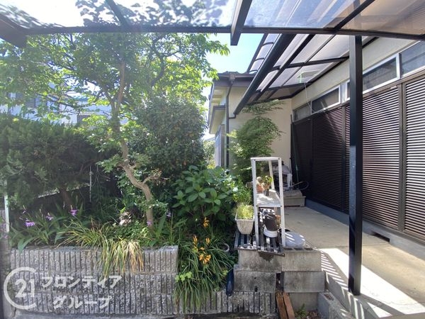 枚方市小倉町の中古一戸建て