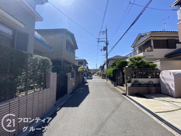 枚方市小倉町　中古一戸建て