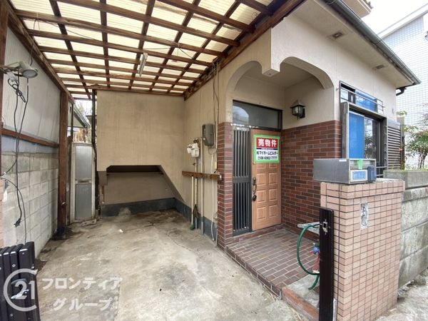 寝屋川市池田本町の中古一戸建て
