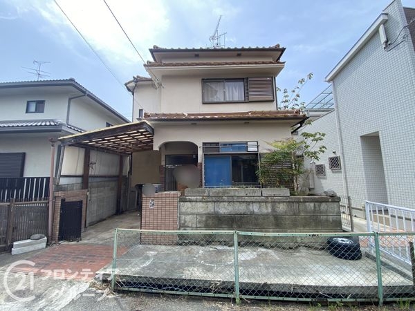 寝屋川市池田本町の中古一戸建て