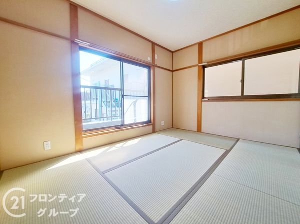 枚方市出屋敷元町２丁目の中古一戸建て