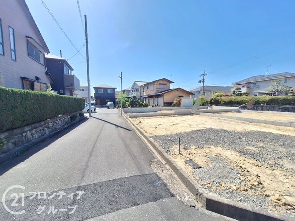 交野市青山２丁目　新築一戸建て　２期　２号棟