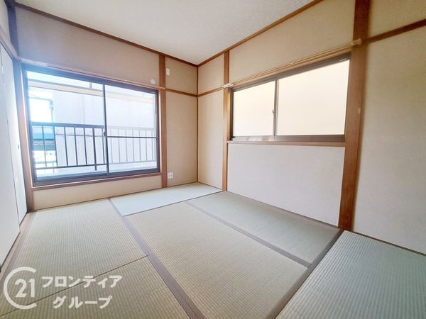 枚方市出屋敷元町２丁目の中古一戸建て