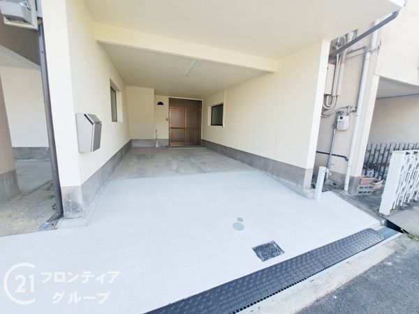 枚方市出屋敷元町２丁目の中古一戸建て