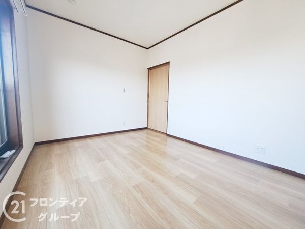 枚方市出屋敷元町２丁目の中古一戸建て