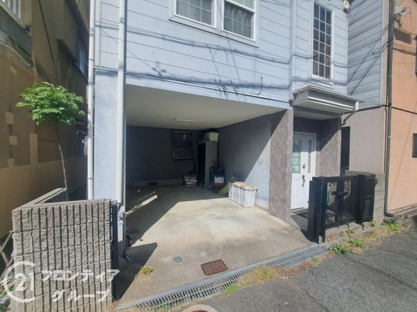 枚方市渚西１丁目の中古一戸建て