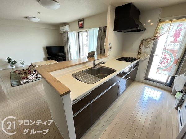 リーデンススクエア枚方くにみ坂　中古マンション