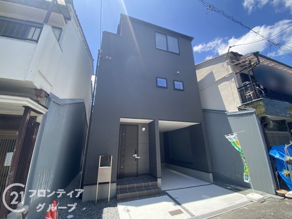 寝屋川市仁和寺町　新築一戸建て　３期　７号棟