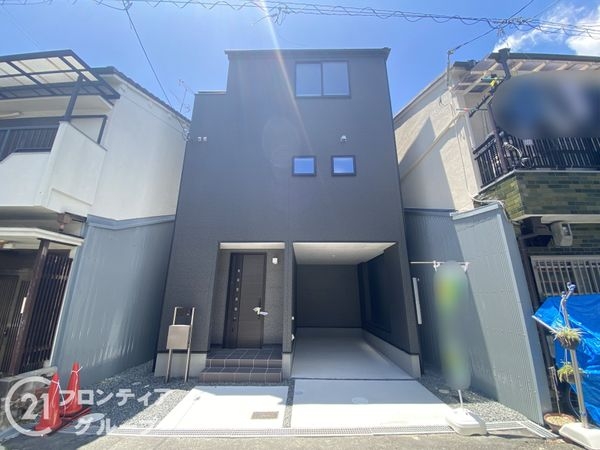 寝屋川市仁和寺町　新築一戸建て　３期　７号棟