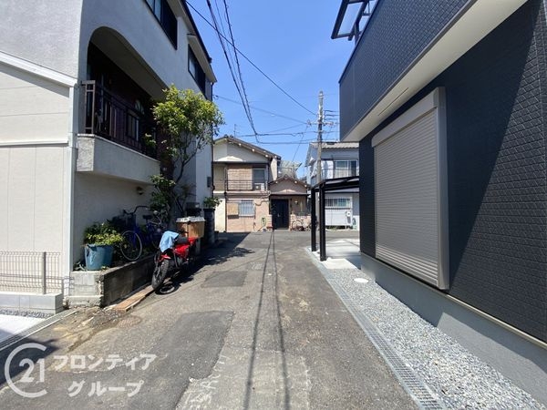 寝屋川市仁和寺町　新築一戸建て　３期　1号棟