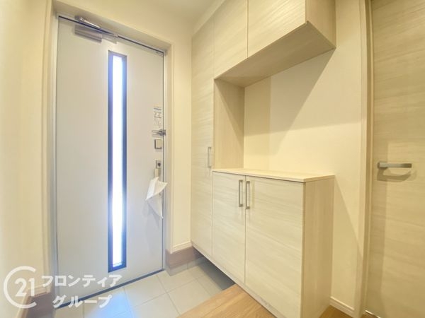 寝屋川市仁和寺町　新築一戸建て　３期　２号棟