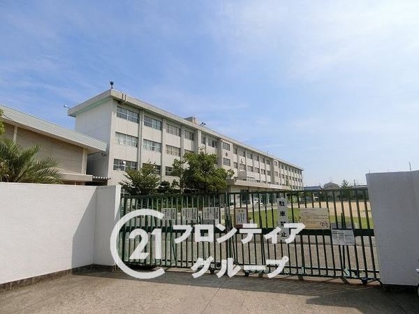 寝屋川市黒原橘町の中古一戸建て(寝屋川市立和光小学校)