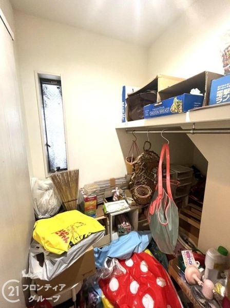 枚方市長尾家具町２丁目の中古一戸建て