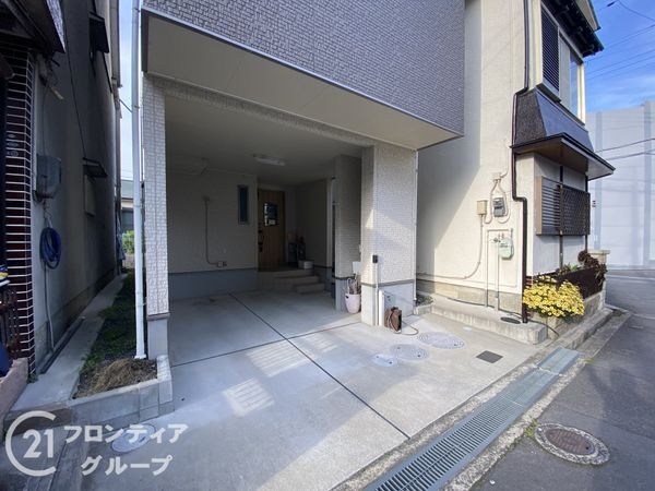 枚方市長尾家具町２丁目の中古一戸建て