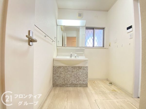 交野市私部５丁目の中古一戸建て