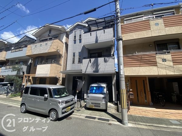 寝屋川市萱島東１丁目　中古一戸建て