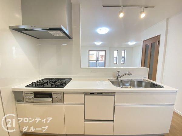 寝屋川市萱島東１丁目の中古一戸建て