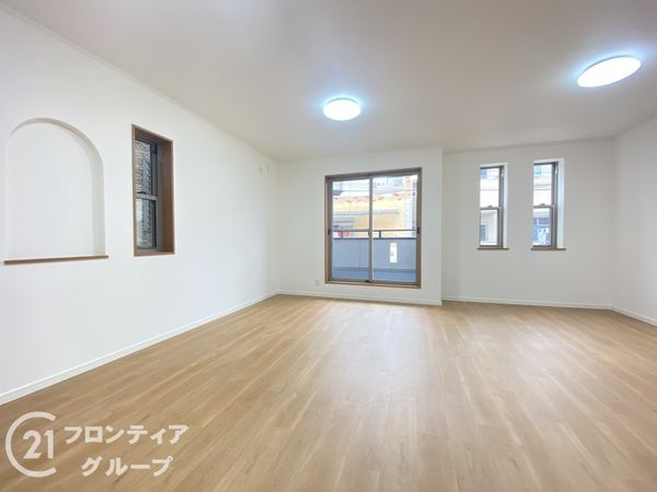 寝屋川市萱島東１丁目の中古一戸建て
