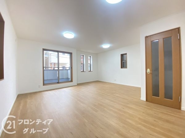 寝屋川市萱島東１丁目の中古一戸建て