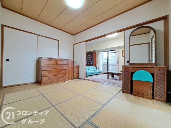 メロディーハイム枚方A棟　中古マンション