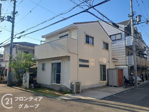 枚方市南中振２丁目の中古一戸建て